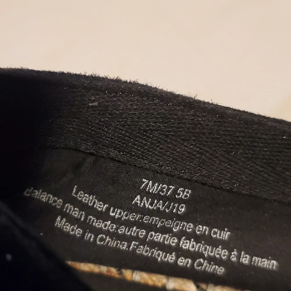 Karl Lagerfeld Paris Anja Black Suede Crystal Embellished Espadrille Flats 7M